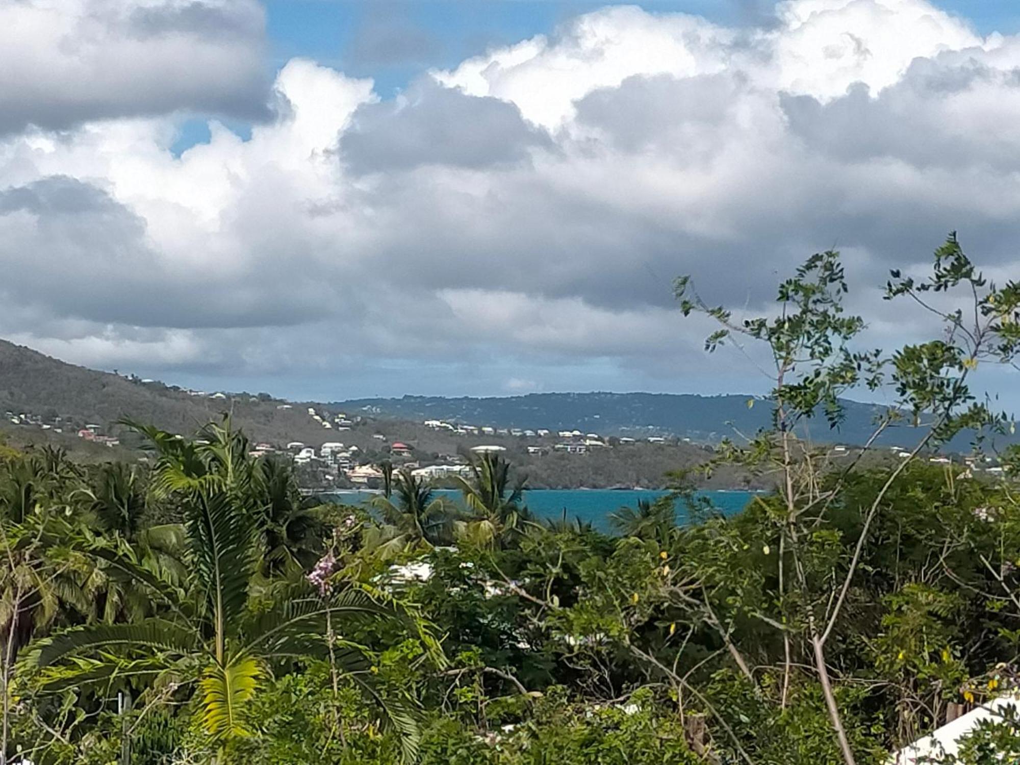 Appartement Rosbambou Les Pieds Dans L Eau Le Diamant Exterior foto